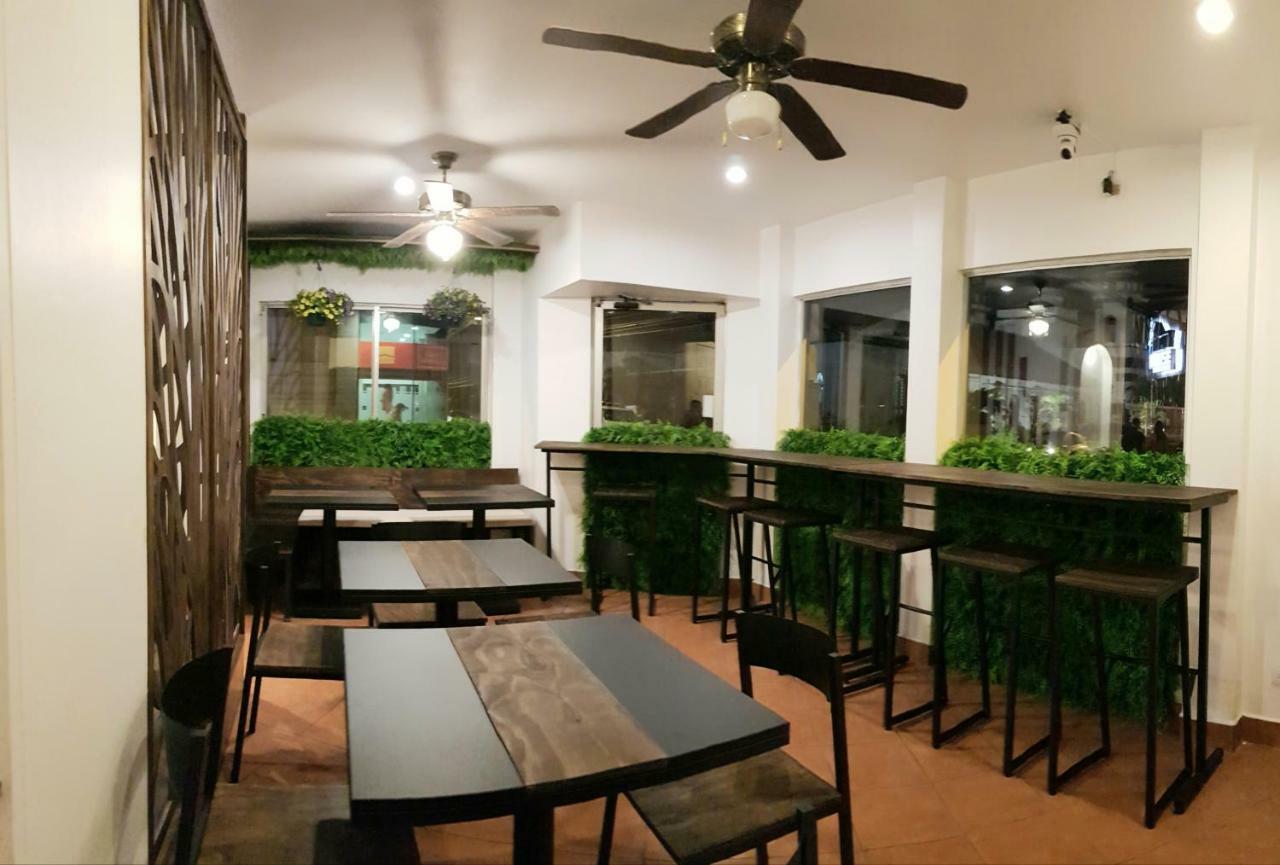 Park View - Airport & City Hotel Alajuela Exterior photo